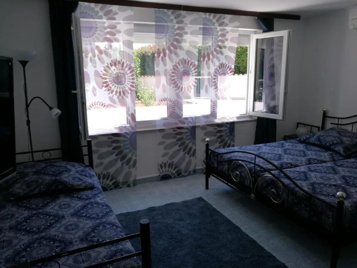 Ferienhaus Bozena Appartment 2 0*, Vrsar Croatia